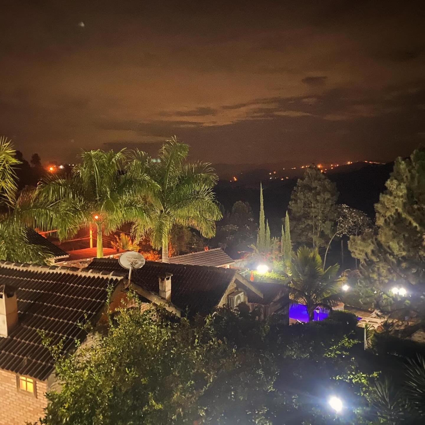 Chales Marinelli Em Sao Roque Exteriör bild